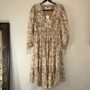 Cupio Tan Patterned Long Sleeve‎ Dress